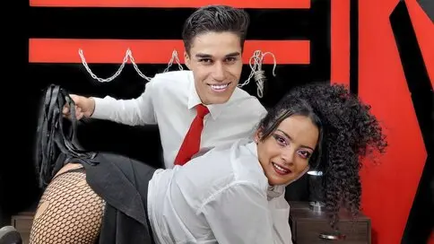 CamilaandDavid's live cam